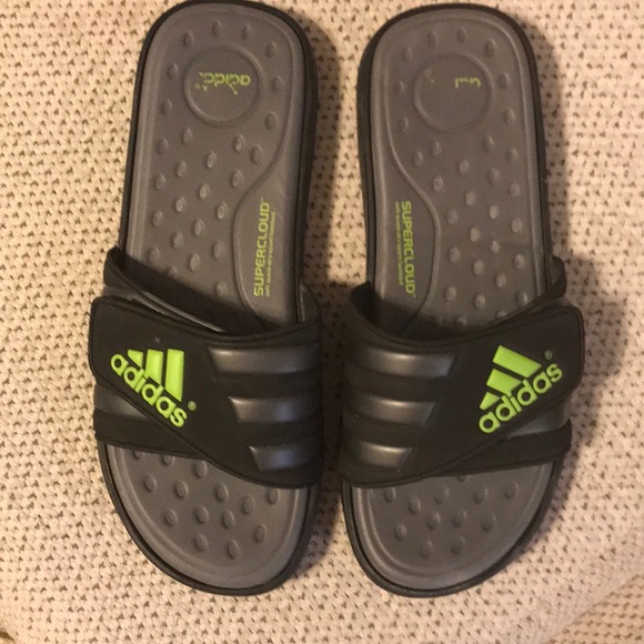adidas adissage supercloud slides